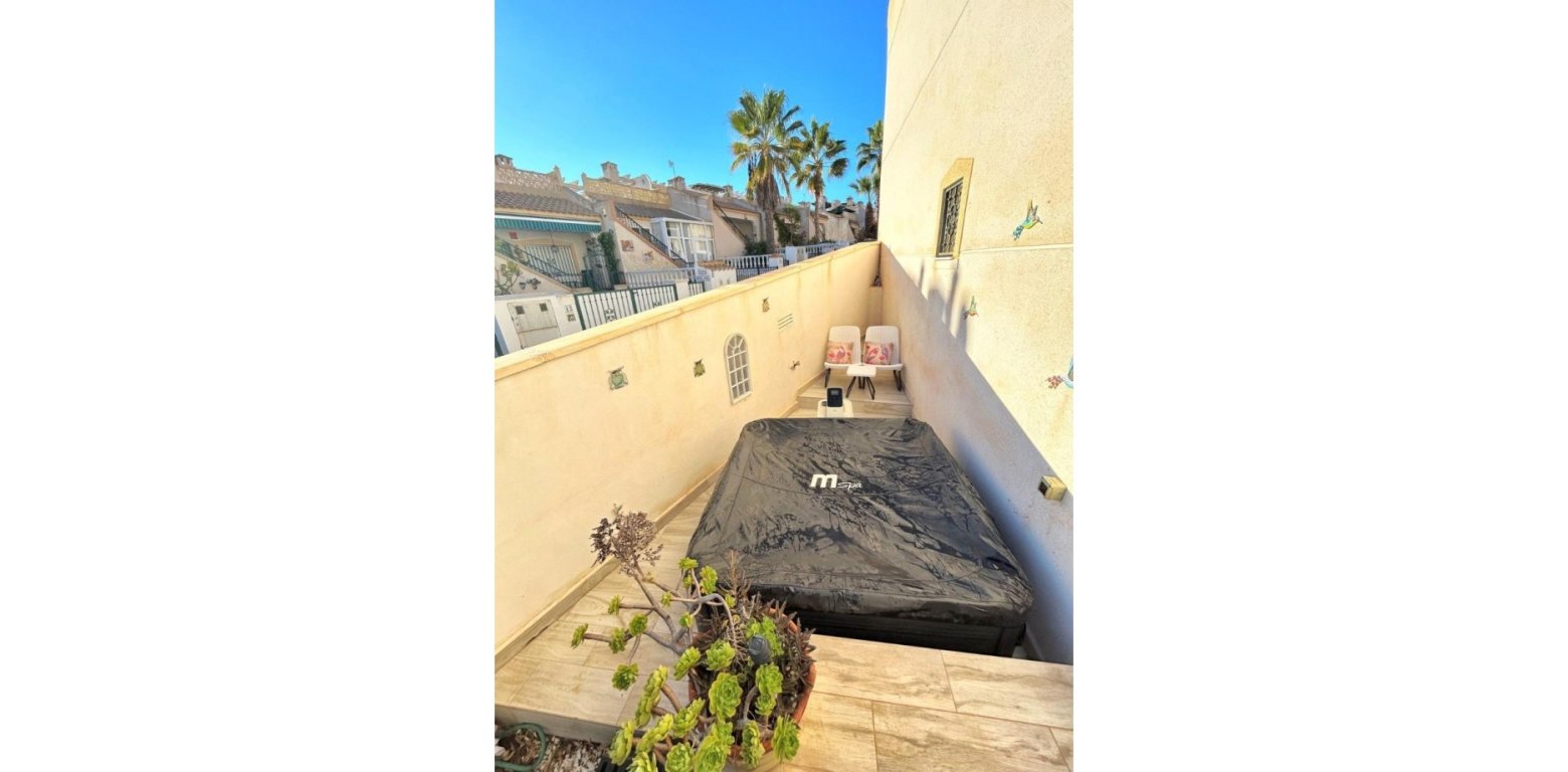 Sale - Townhouse - Villamartin