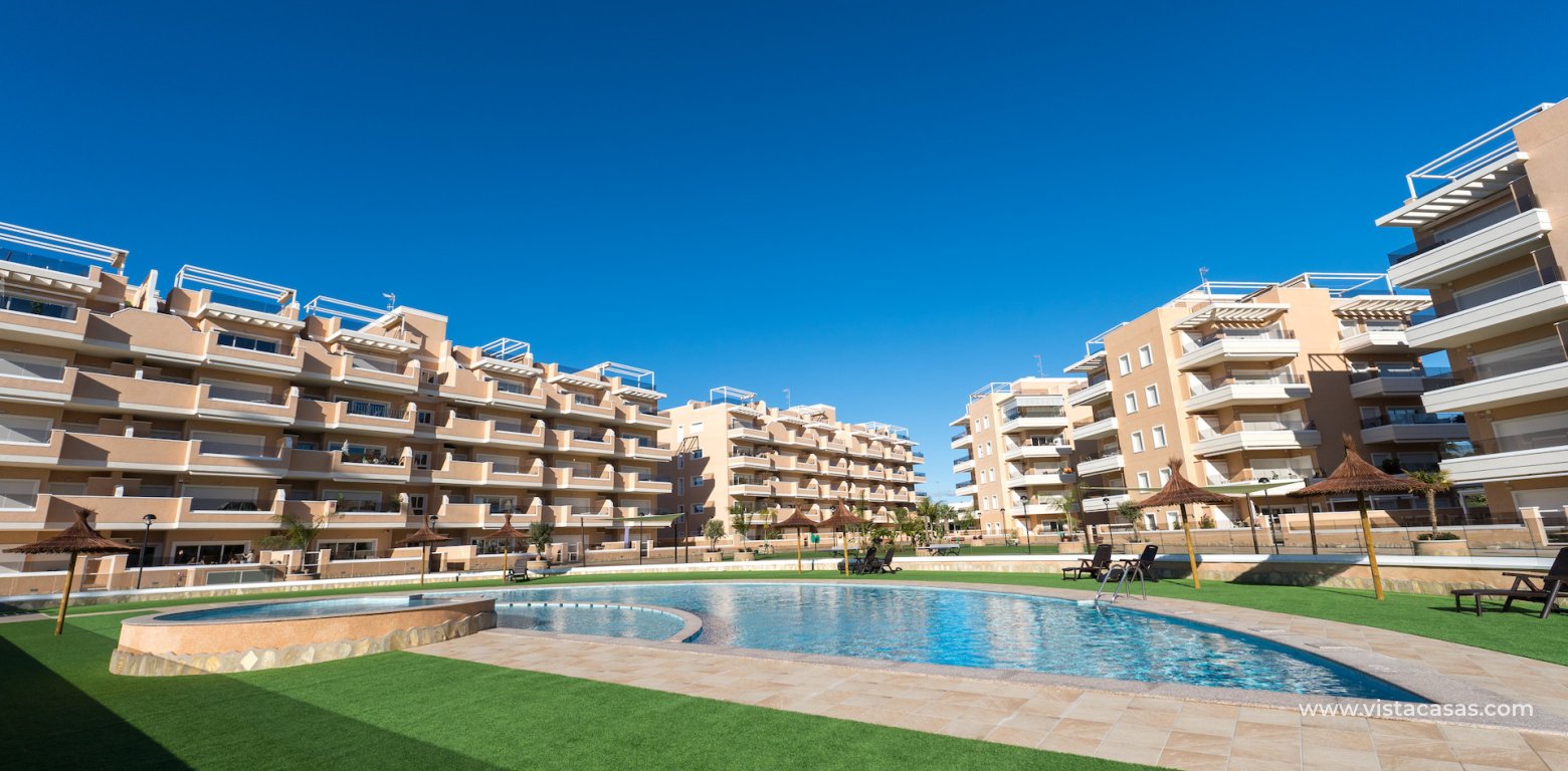 Resale - Apartment - El Raso