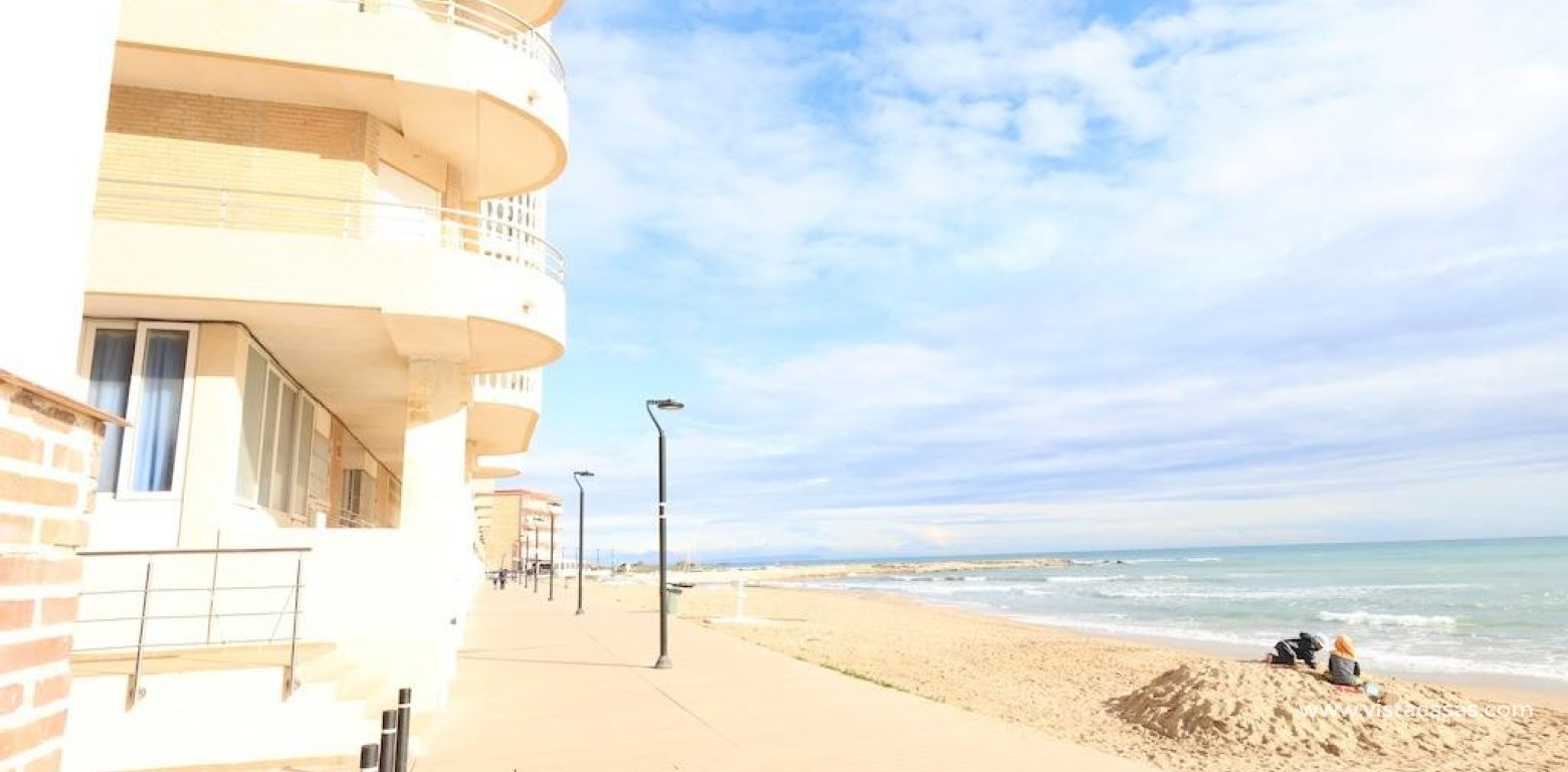 Resale - Apartment - Torrevieja - La Mata