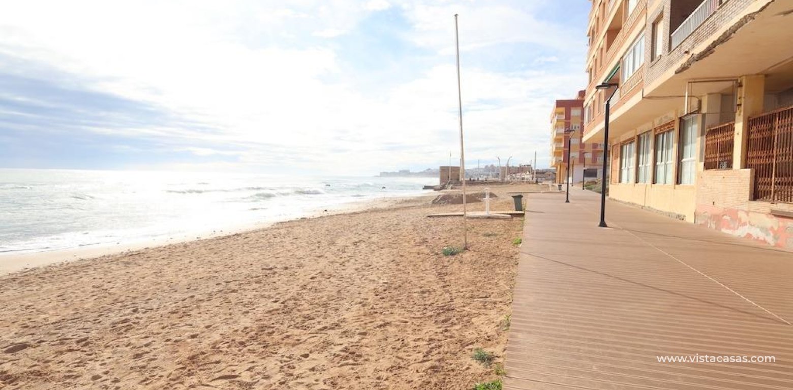 Resale - Apartment - Torrevieja - La Mata