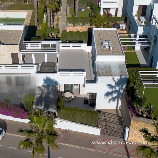 Villa - Resale - Algorfa - La Finca Golf Resort