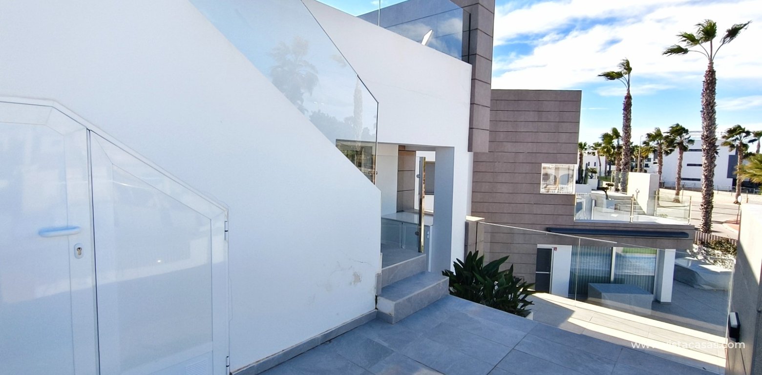 Wtórny - Villa - El Raso