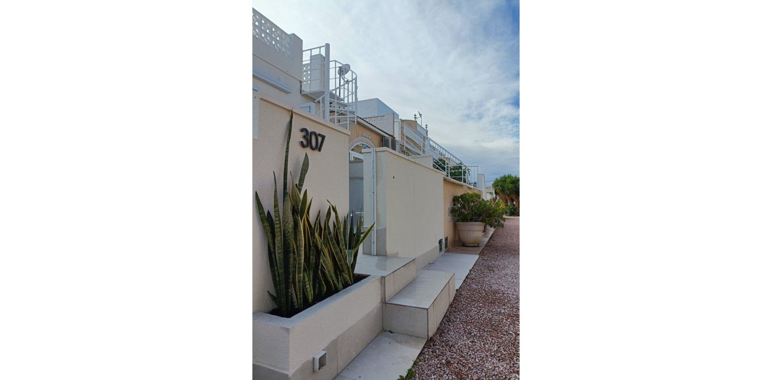 Resale - Townhouse - Torrevieja - El Chaparral