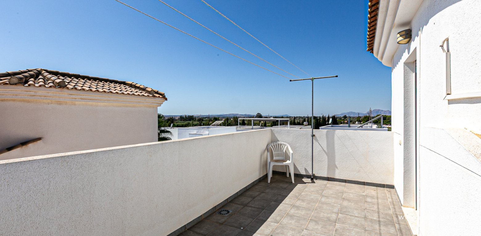 Sale - Villa - La Marina