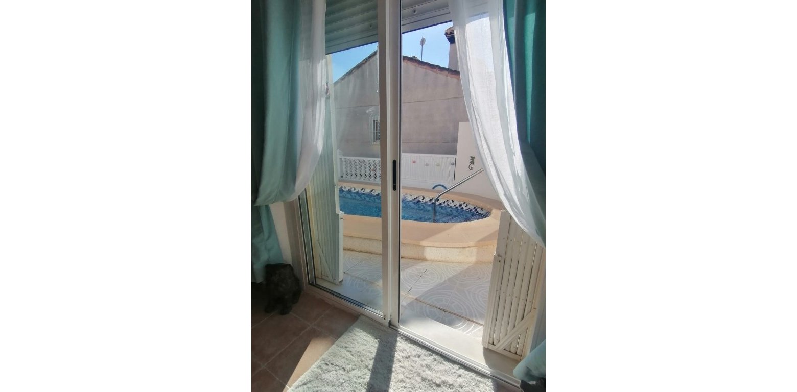 Venta - Chalet - San Miguel de Salinas