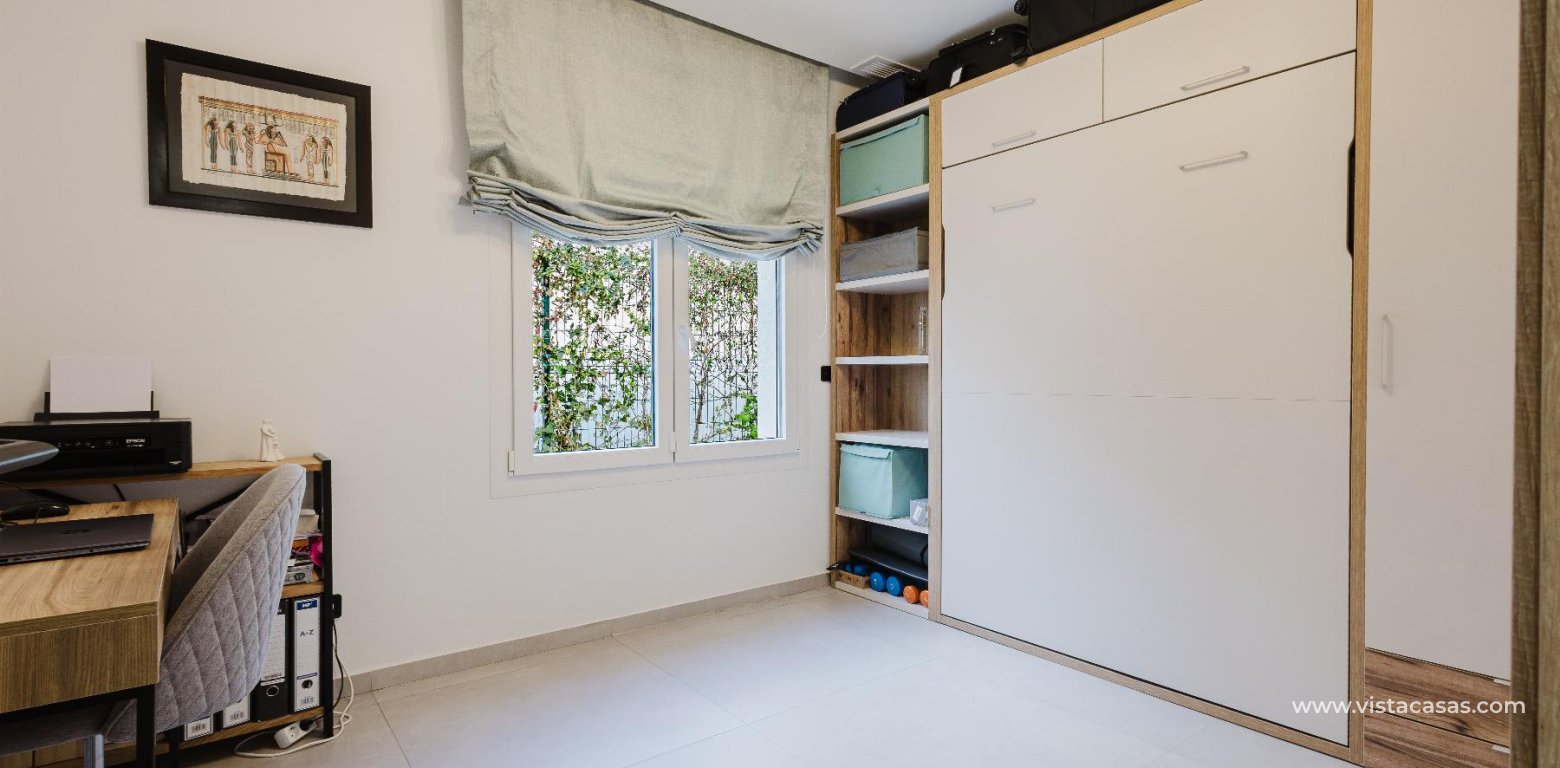 Sale - Villa - Algorfa - La Finca Golf Resort