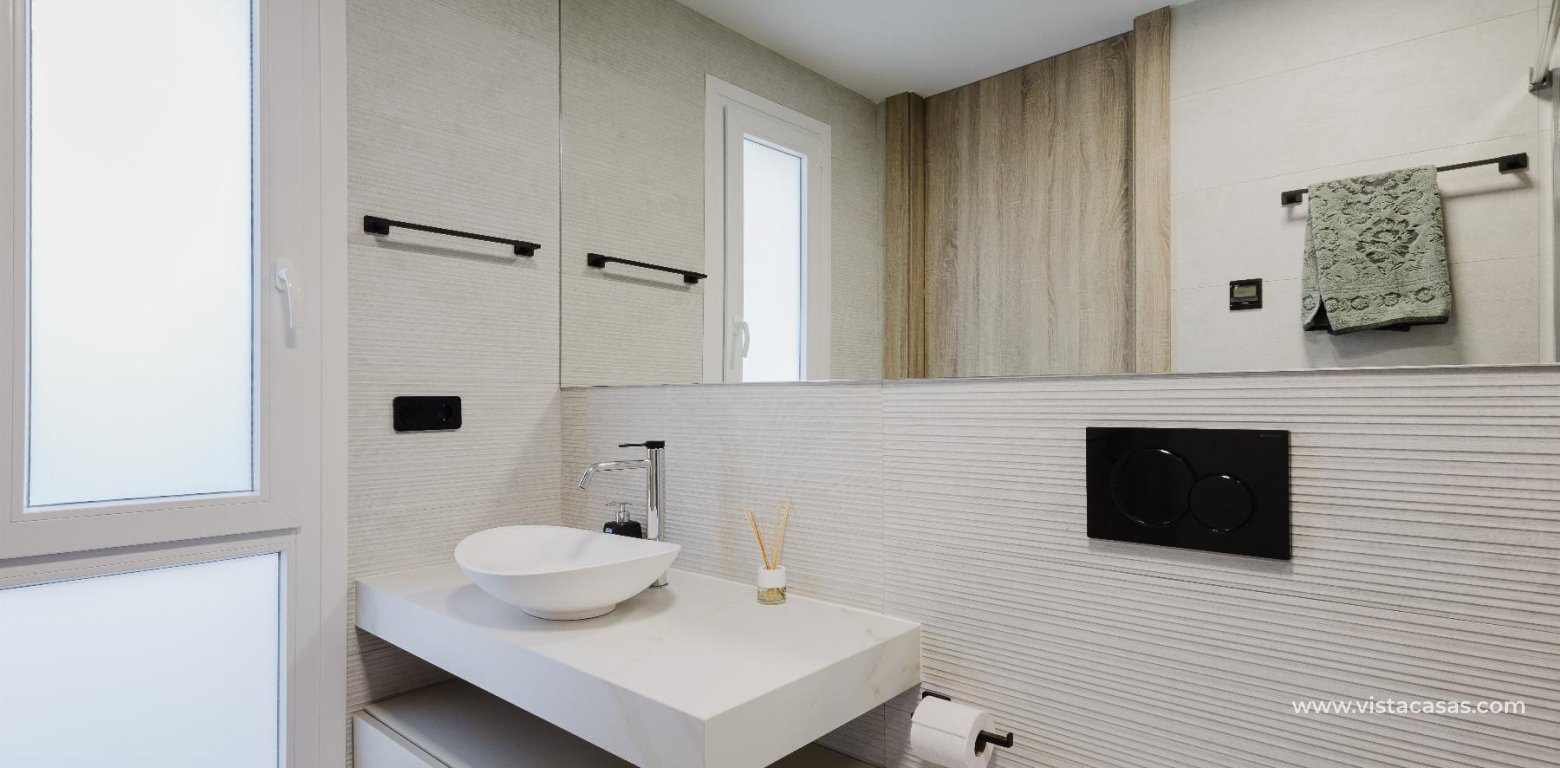 Sale - Villa - Algorfa - La Finca Golf Resort