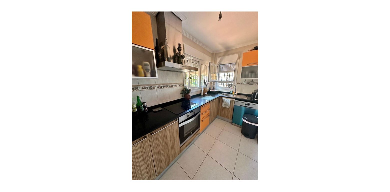 Wtórny - Villa - Los Montesinos