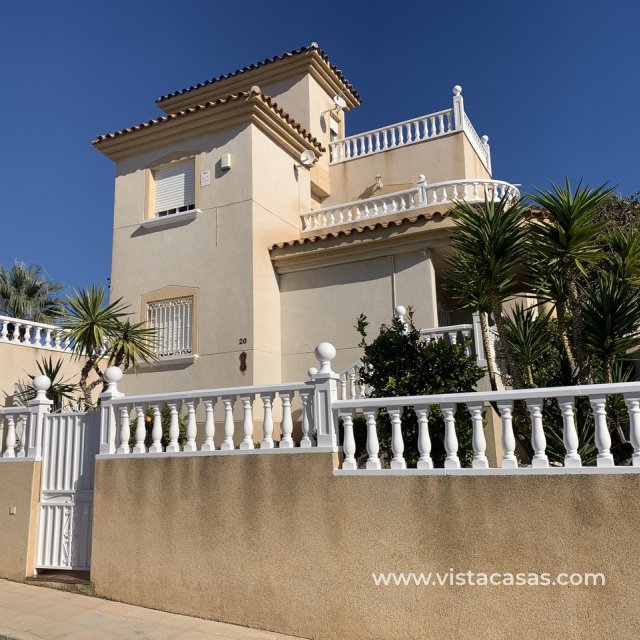 Villa - Sale - Villamartin - Villamartin