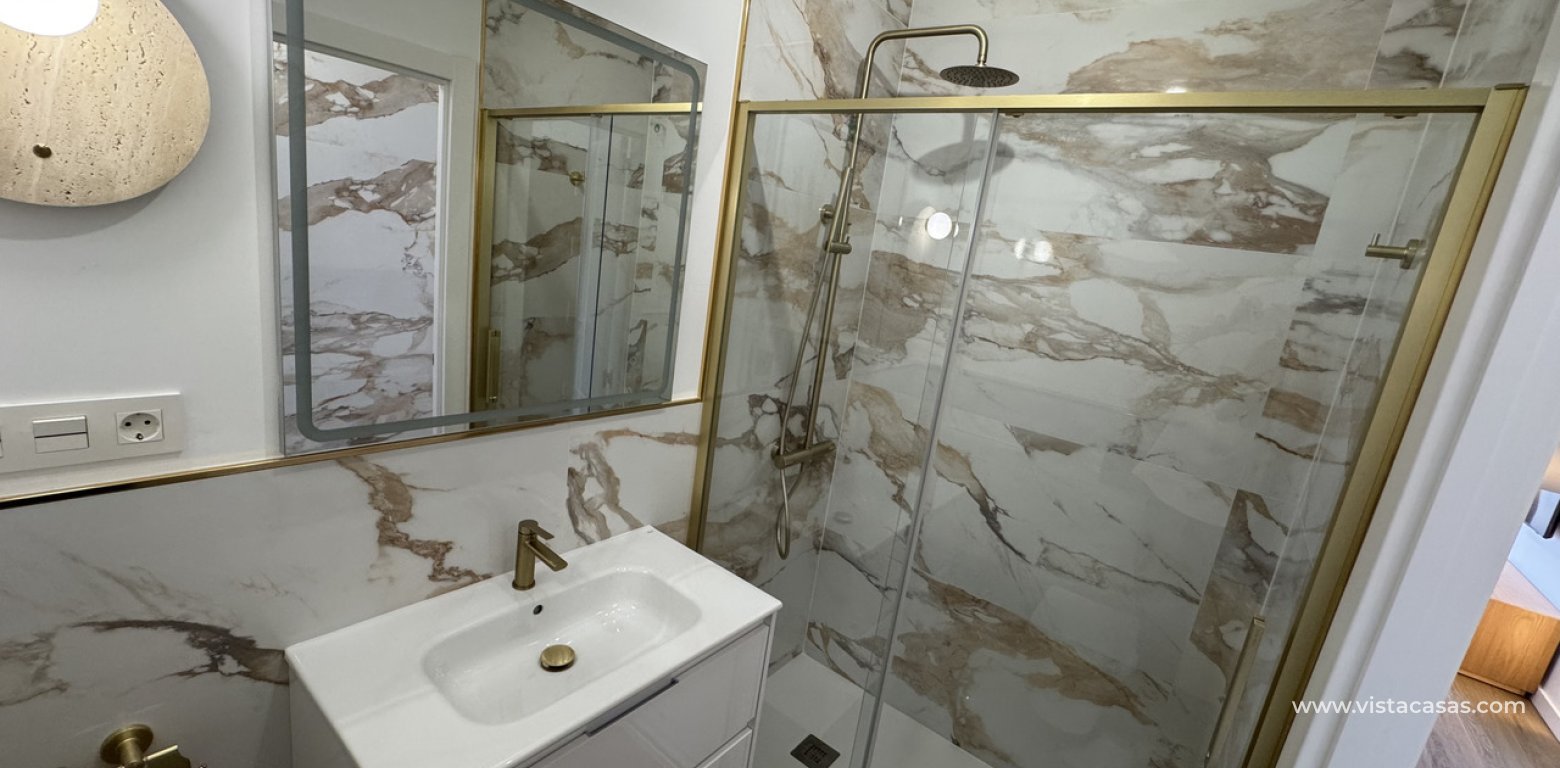 Sale - Appartement - Punta Prima