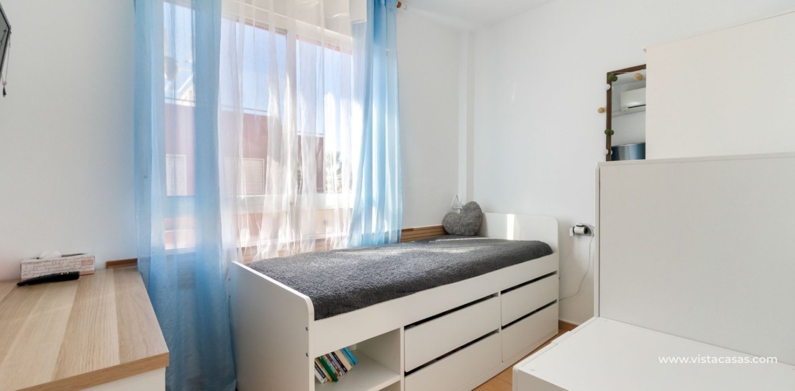 Resale - Townhouse - Villamartin