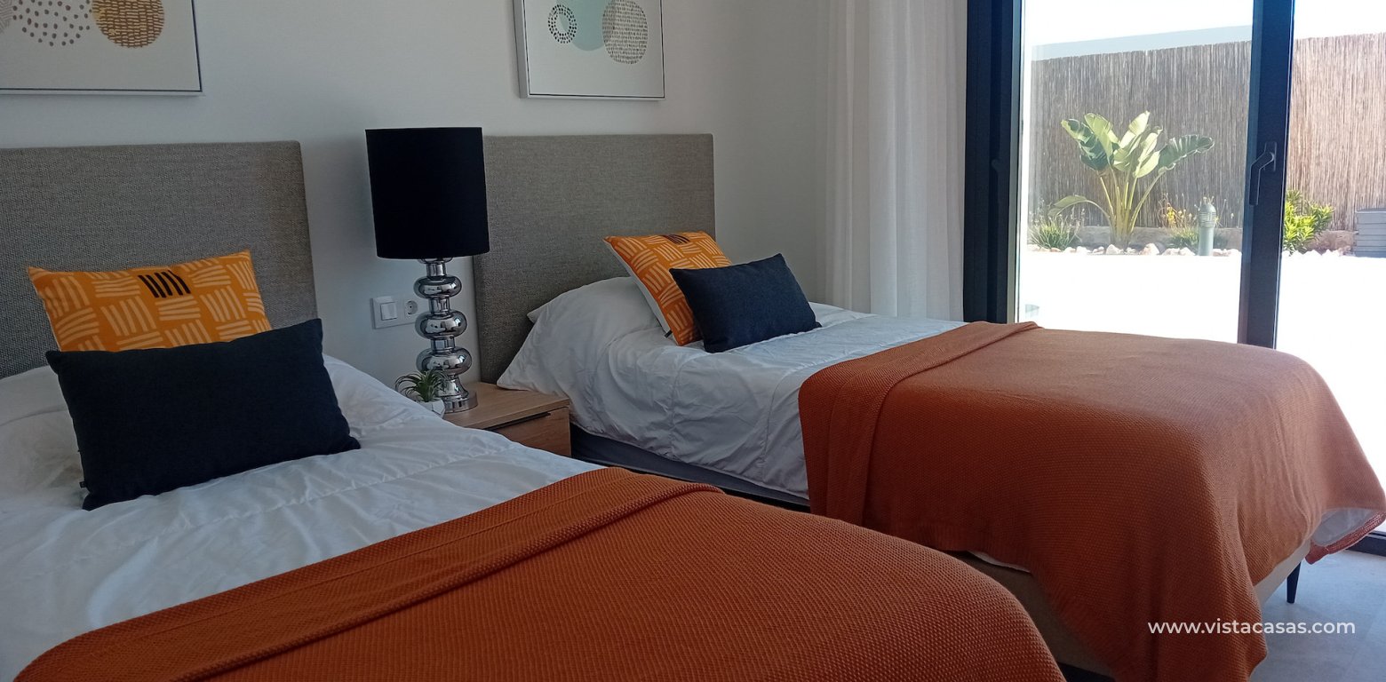 Sale - Villa - Algorfa - La Finca Golf Resort