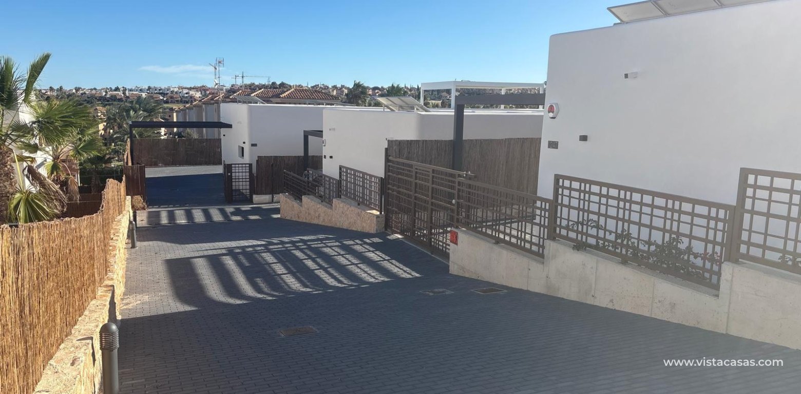 Sale - Villa - Algorfa - La Finca Golf Resort