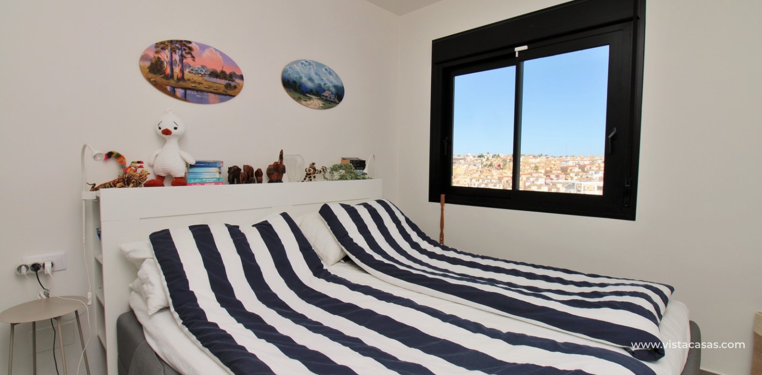 Penthouse with Solarium & Sea Views in Villamartin Villacosta Club master bedroom