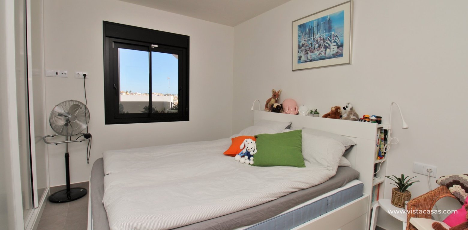 Penthouse with Solarium & Sea Views in Villamartin Villacosta Club double bedroom
