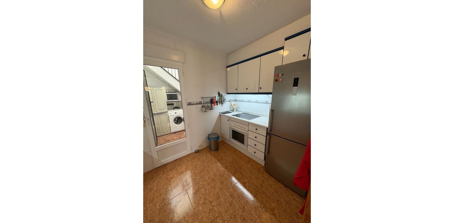 Wtórny - Bungalow - San Fulgencio