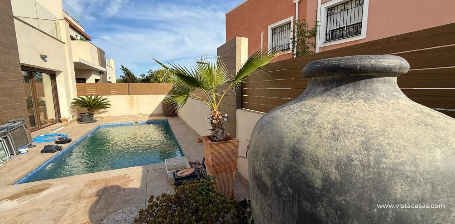 Resale - Villa - Los Montesinos