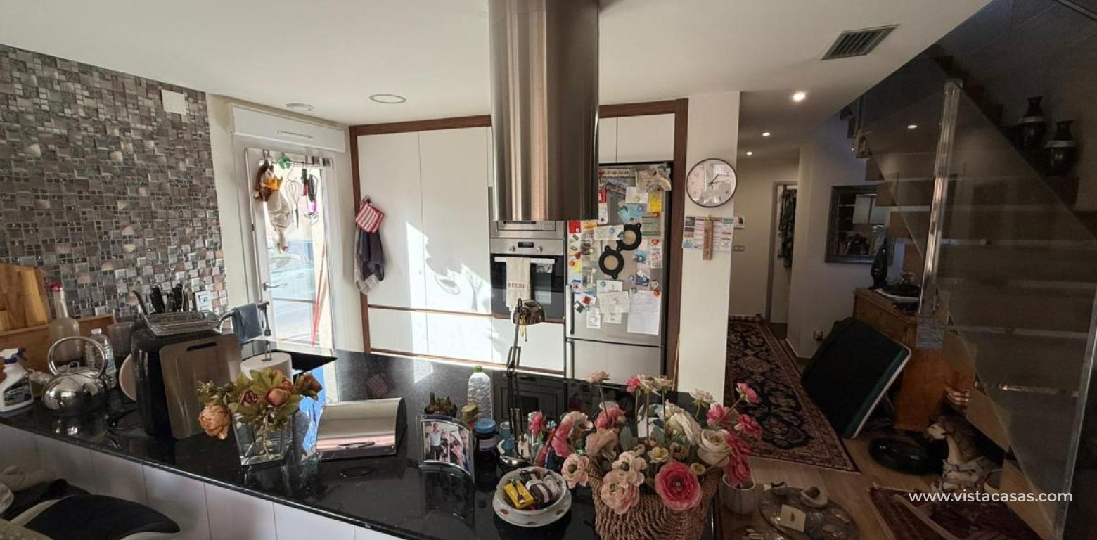 Resale - Villa - Los Montesinos