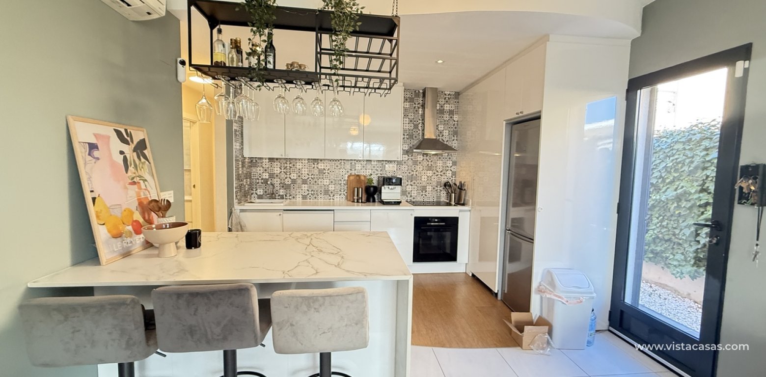 Sale - Villa - La Zenia