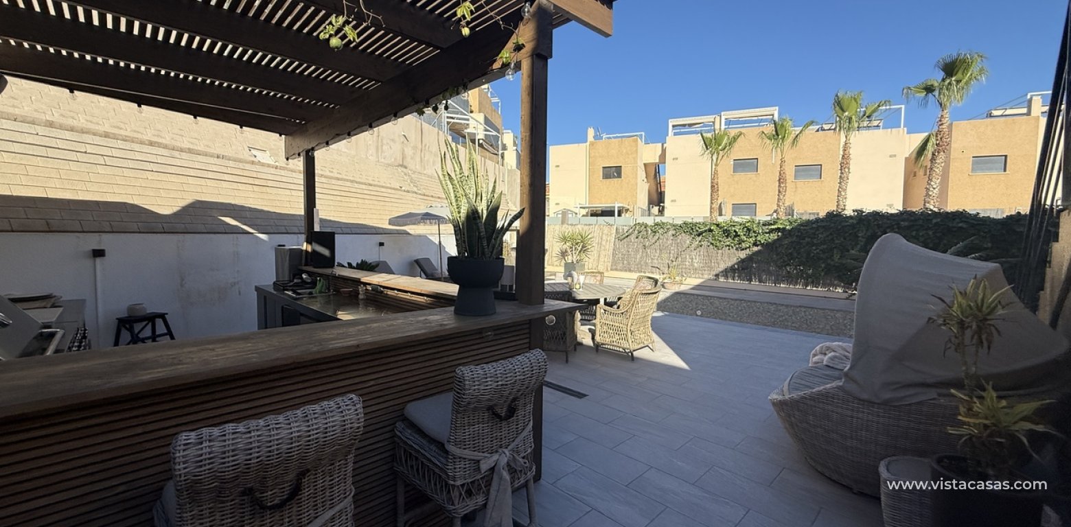 Sale - Villa - La Zenia