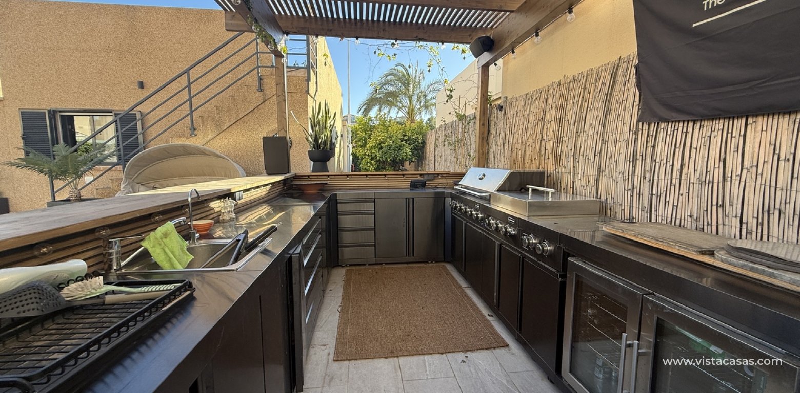 Sale - Villa - La Zenia