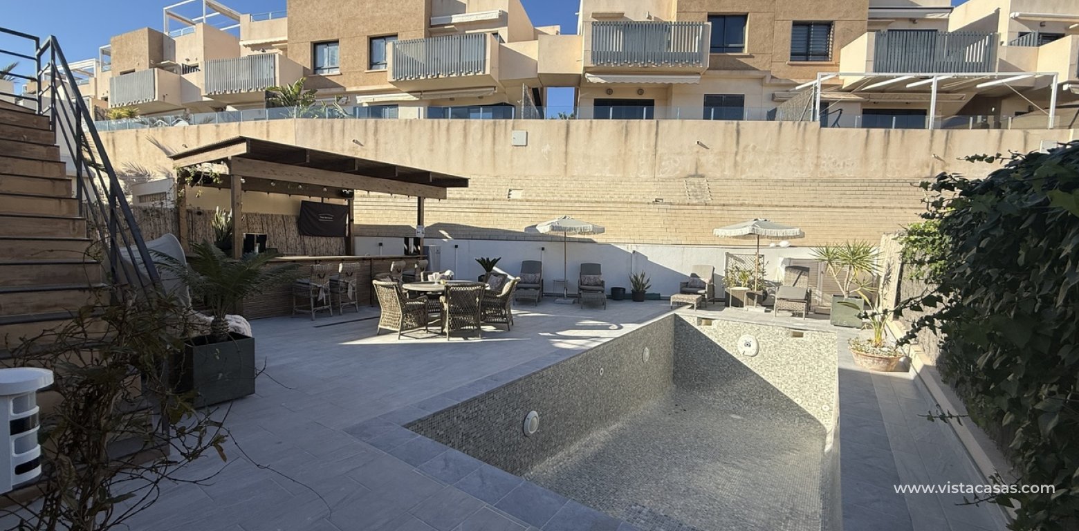 Sale - Villa - La Zenia