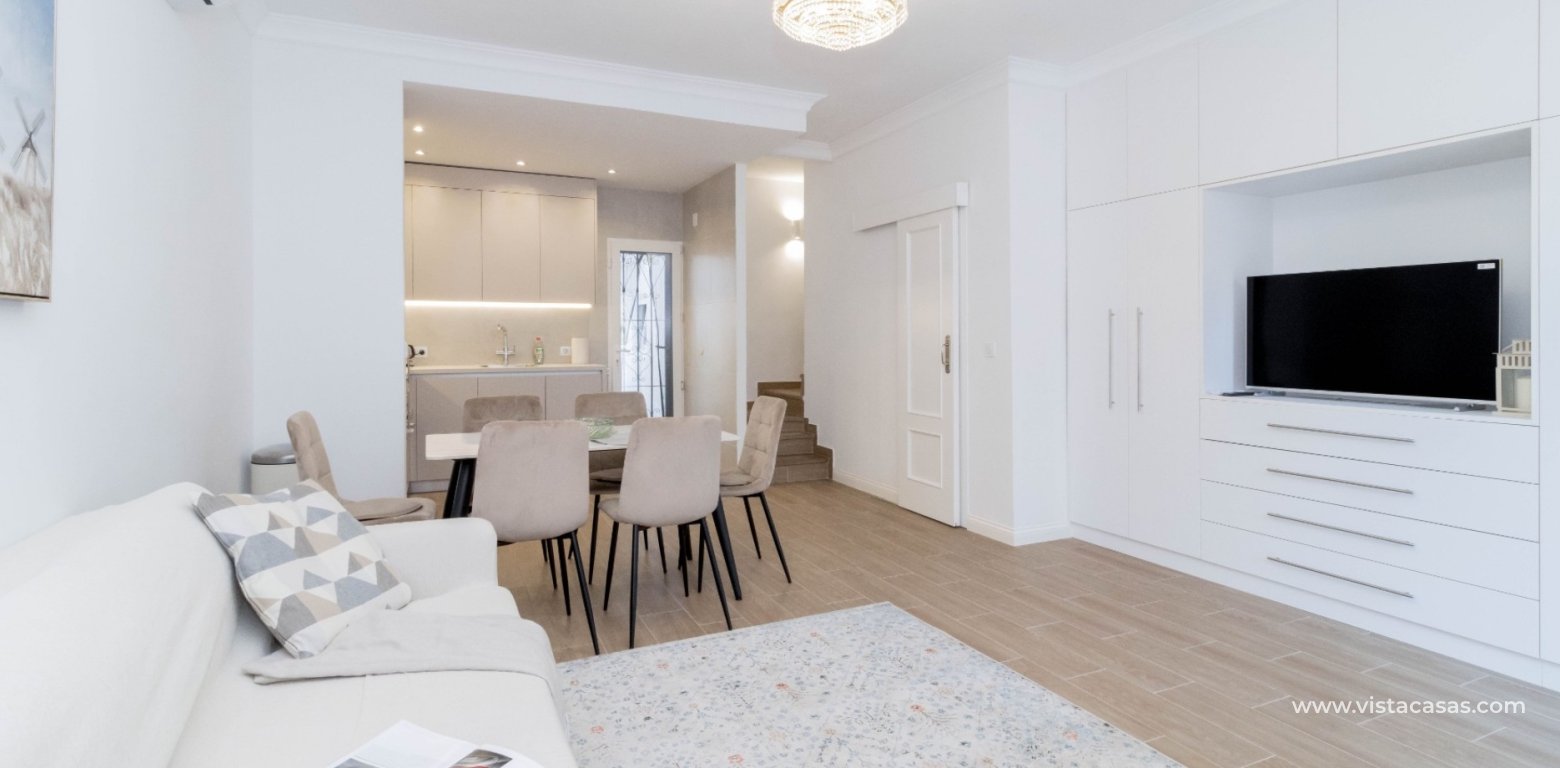 Sale - Townhouse - La Zenia