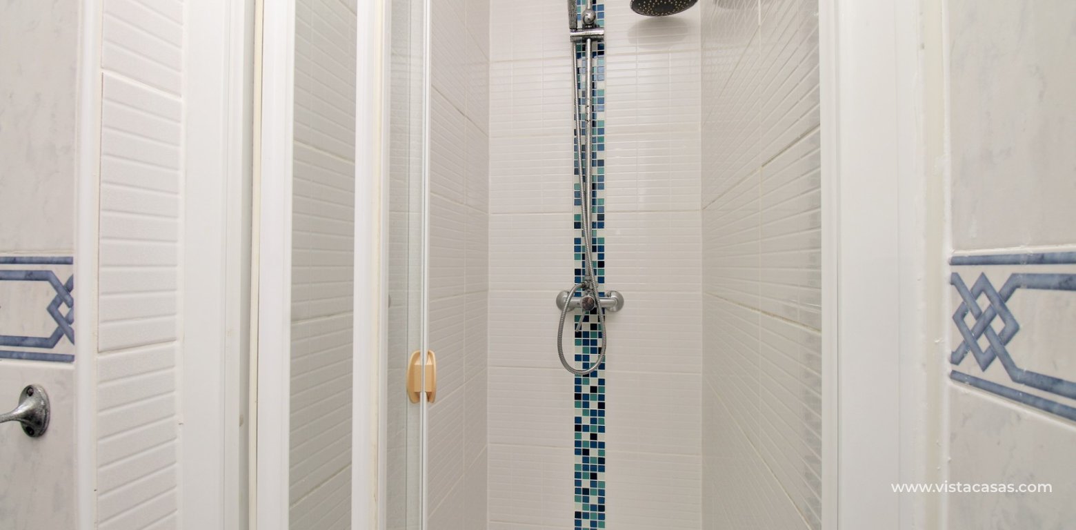 South Facing 3 Bed Townhouse For Sale in Paola II Playa Flamenca en-suite bathroom shower