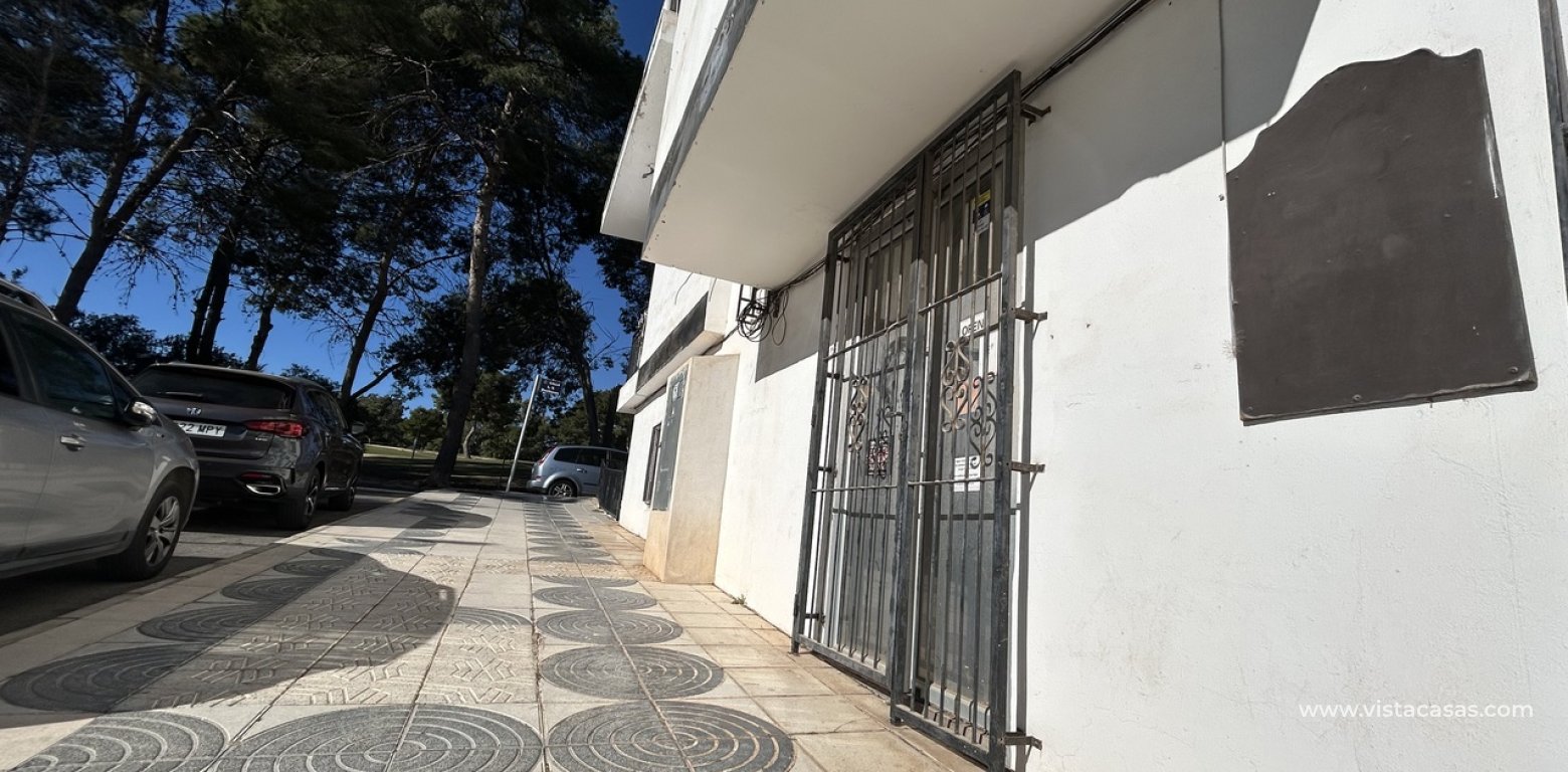 Vente - Commercial - Villamartin