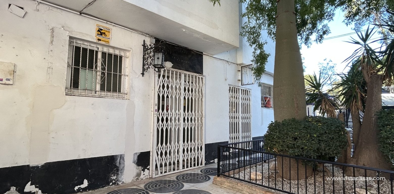 Vente - Commercial - Villamartin