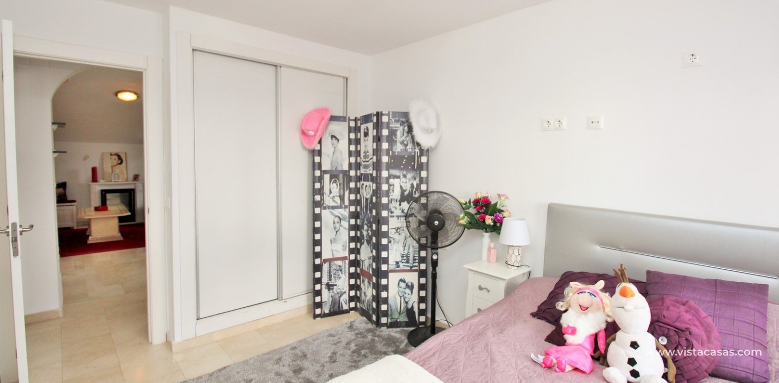 4 Bed Corner Buhardilla Townhouse For Sale in La Rioja Los Dolses double bedroom fitted wardrobes