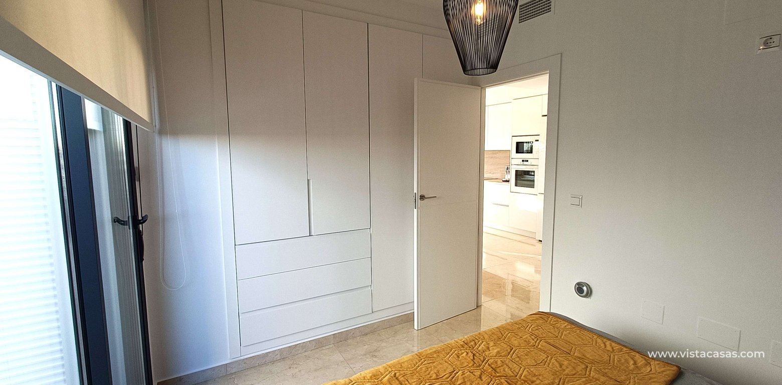 Sale - Villa - Algorfa - La Finca Golf Resort