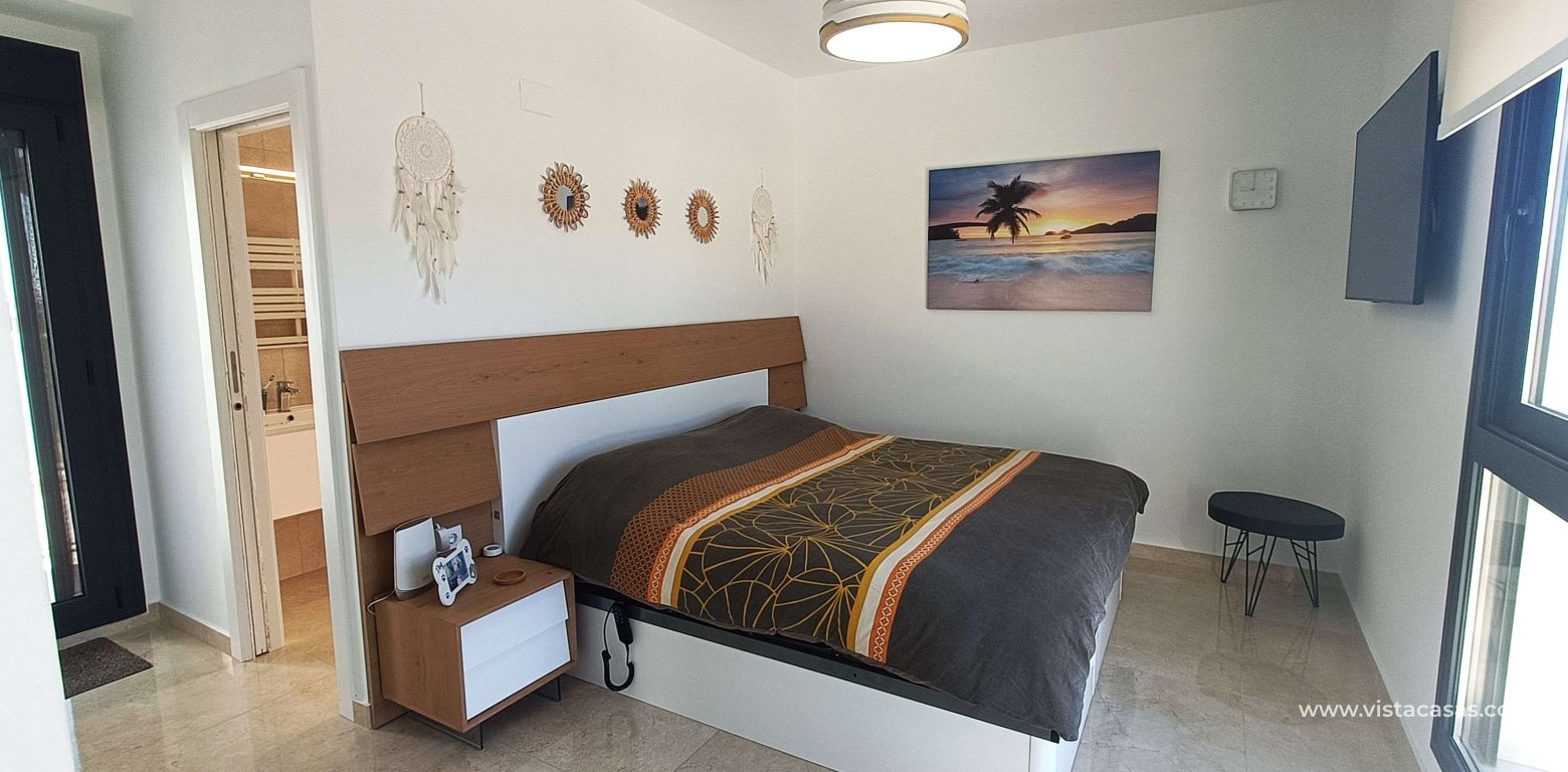 Sale - Villa - Algorfa - La Finca Golf Resort