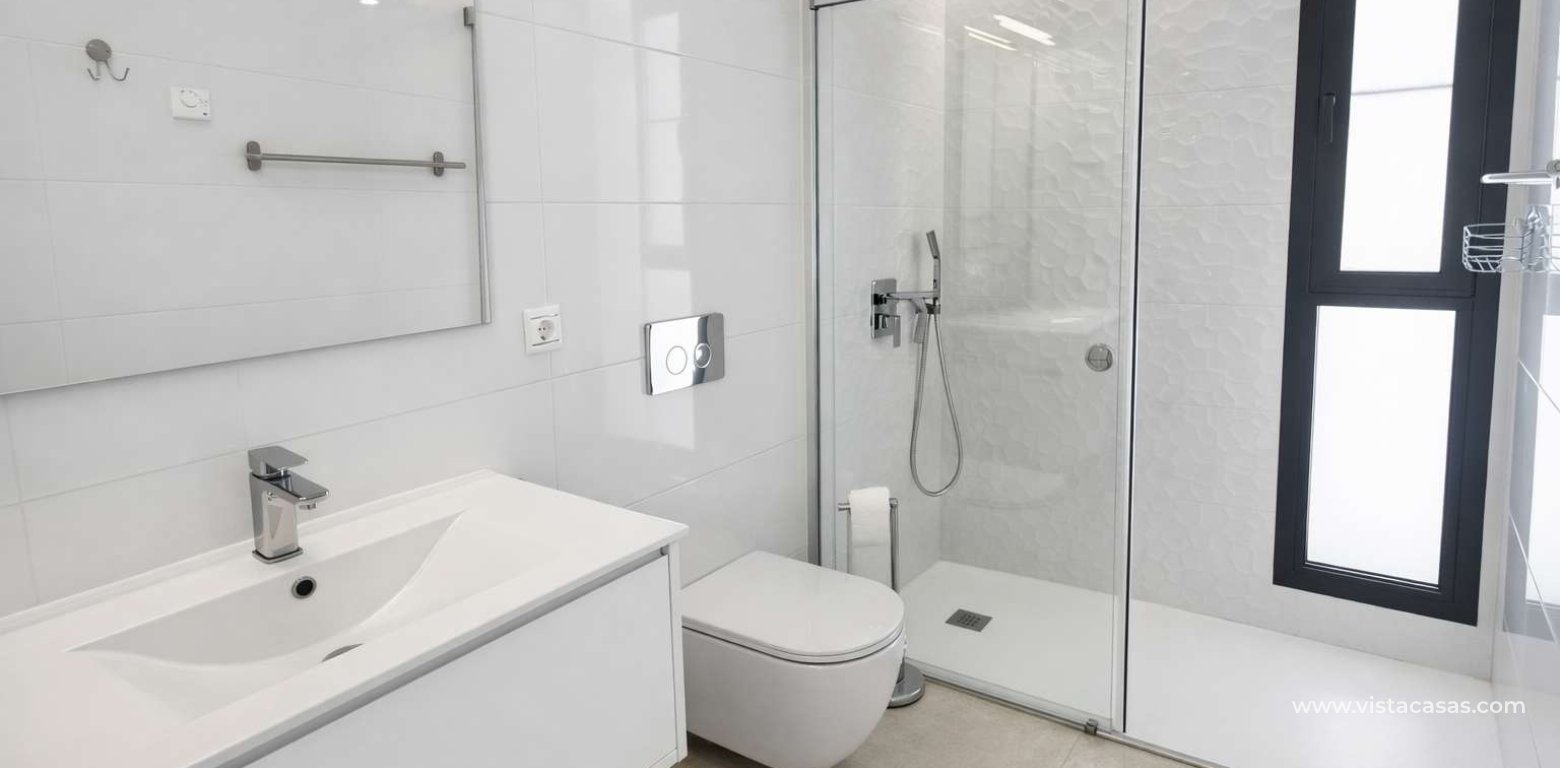 Sale - Villa - Algorfa - La Finca Golf Resort