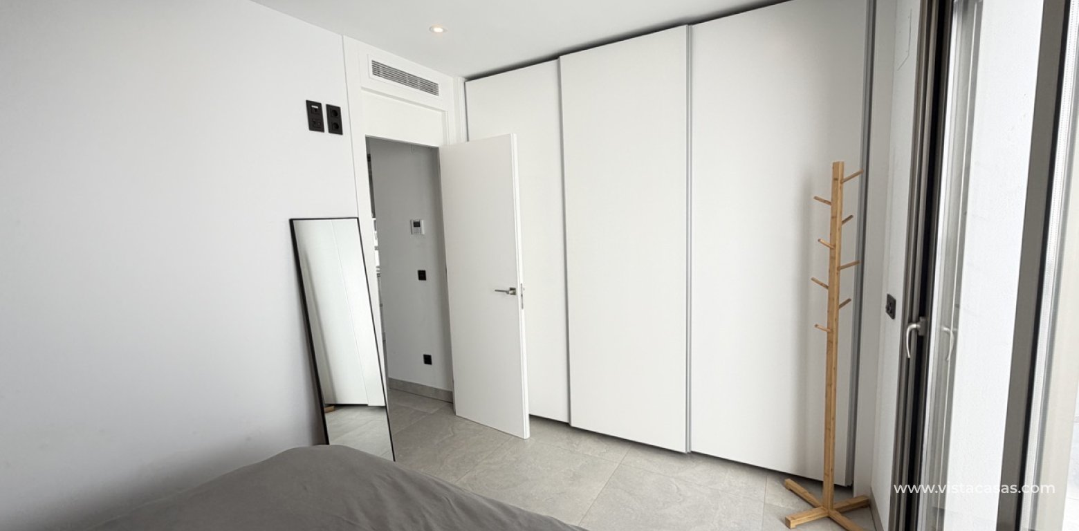 Sale - Villa - Villamartin