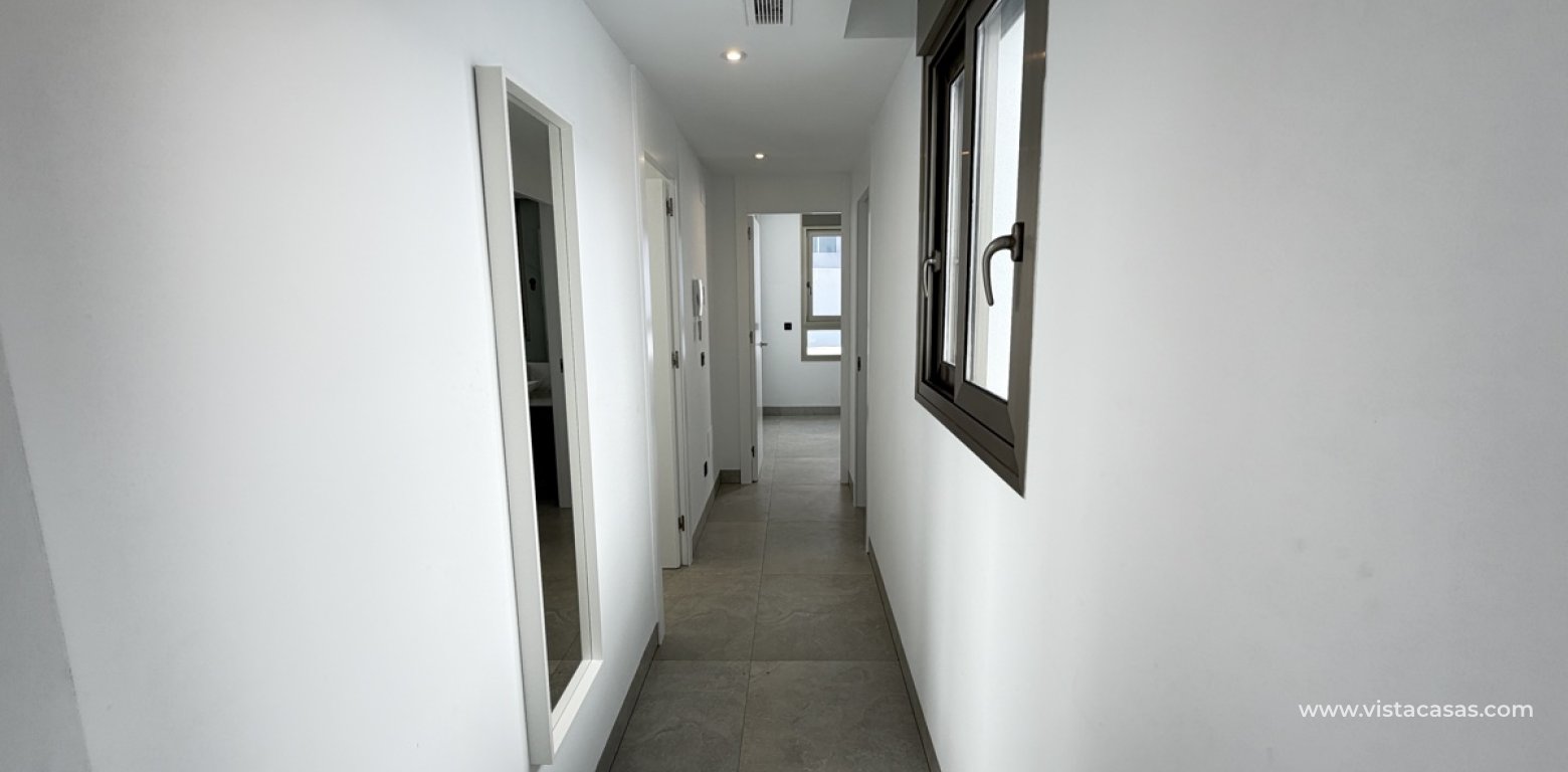 Sale - Villa - Villamartin