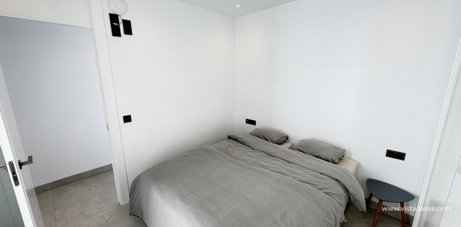 Sale - Villa - Villamartin