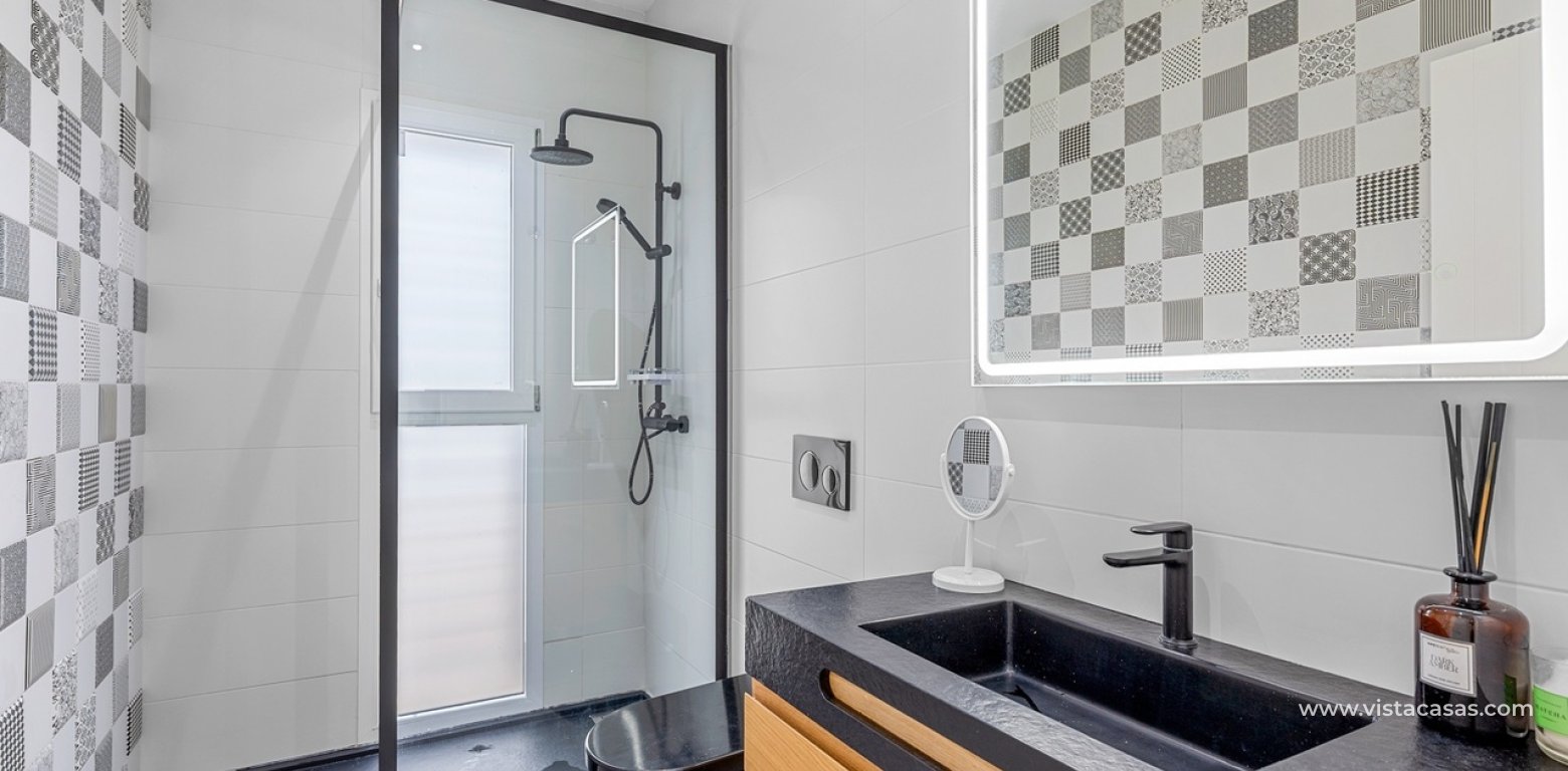 Wtórny - Villa - Algorfa