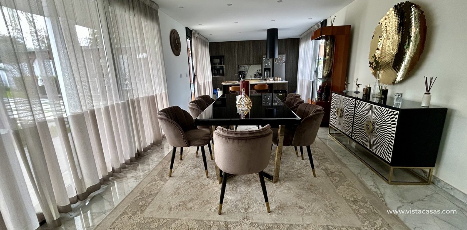 Sale - Villa - Los Balcones