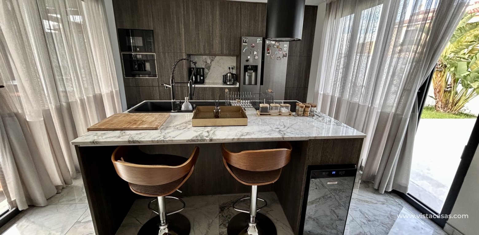 Sale - Villa - Los Balcones