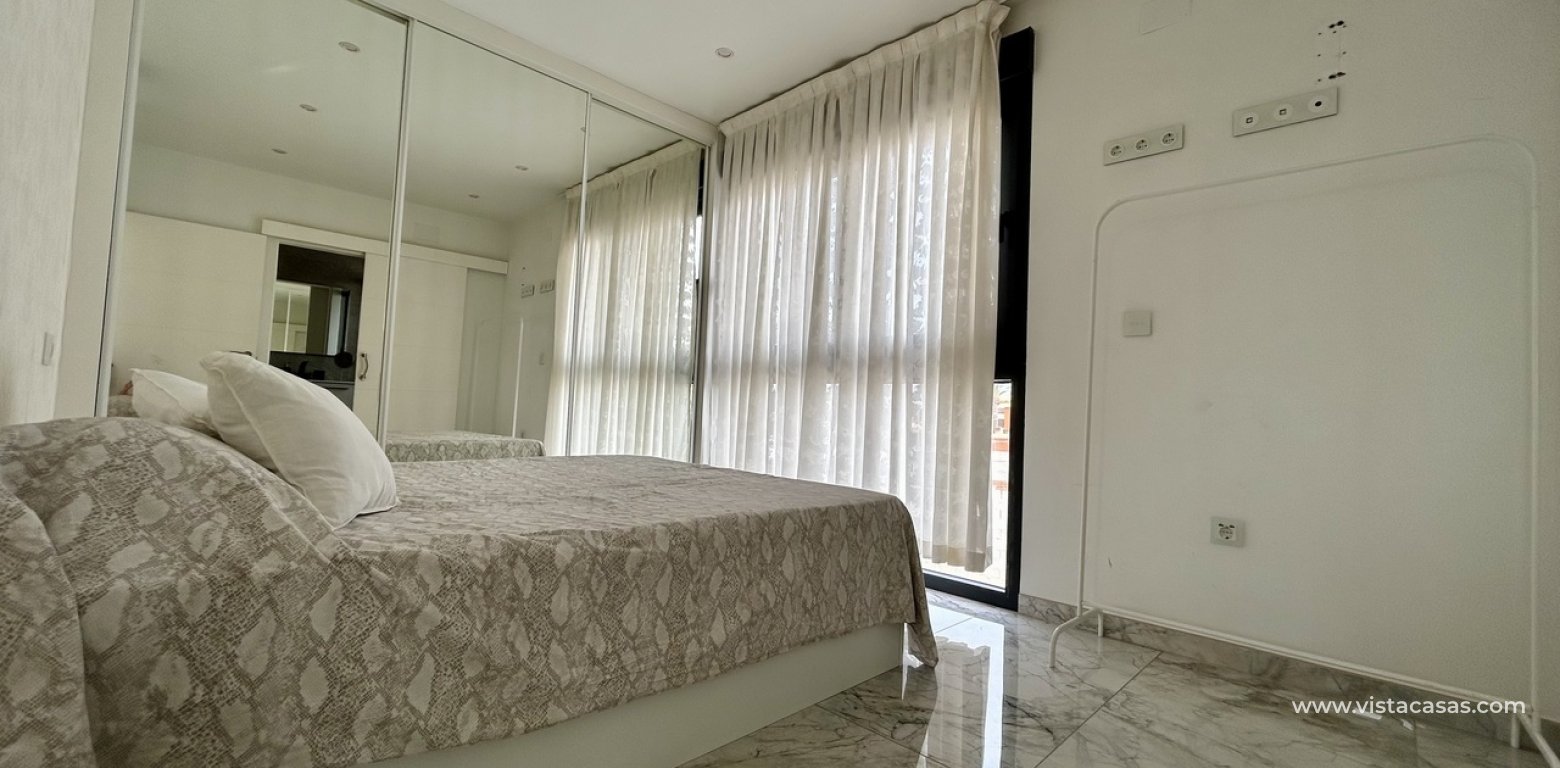 Sale - Villa - Los Balcones