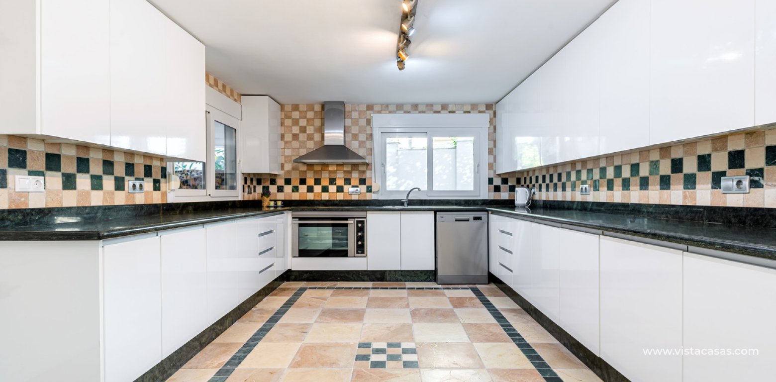 Sale - Villa - Campoamor