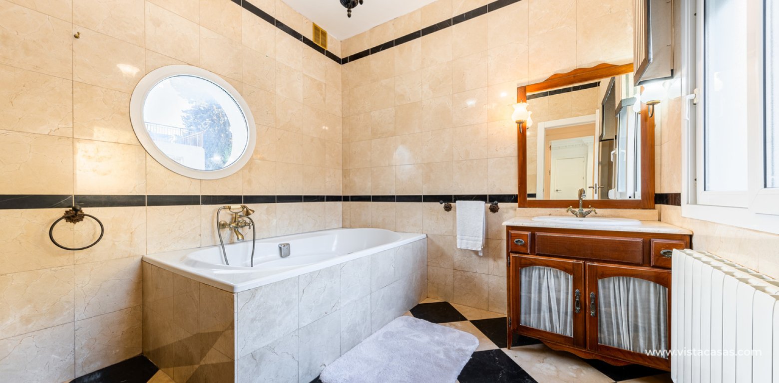 Sale - Villa - Campoamor