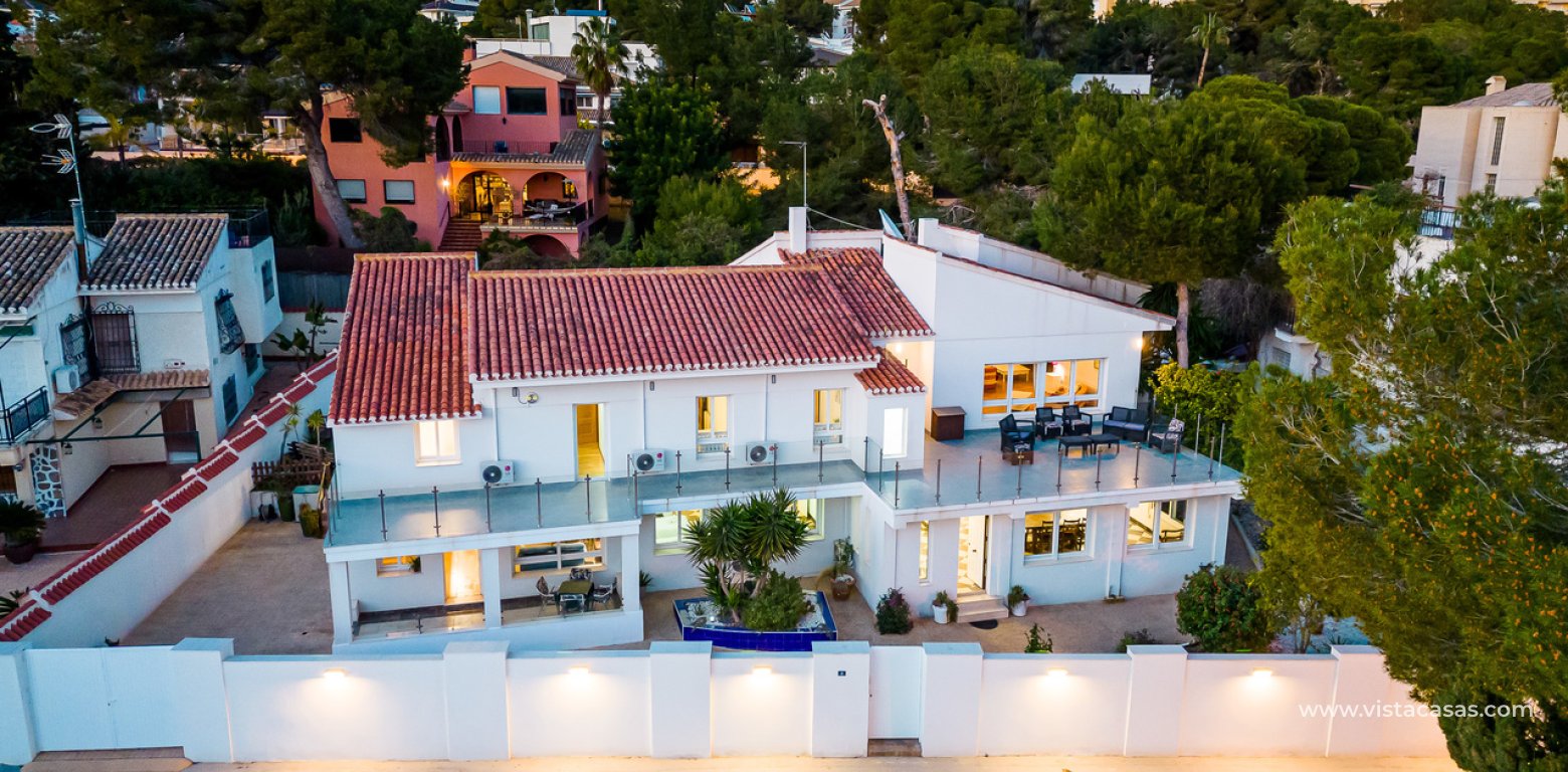 Sale - Villa - Campoamor