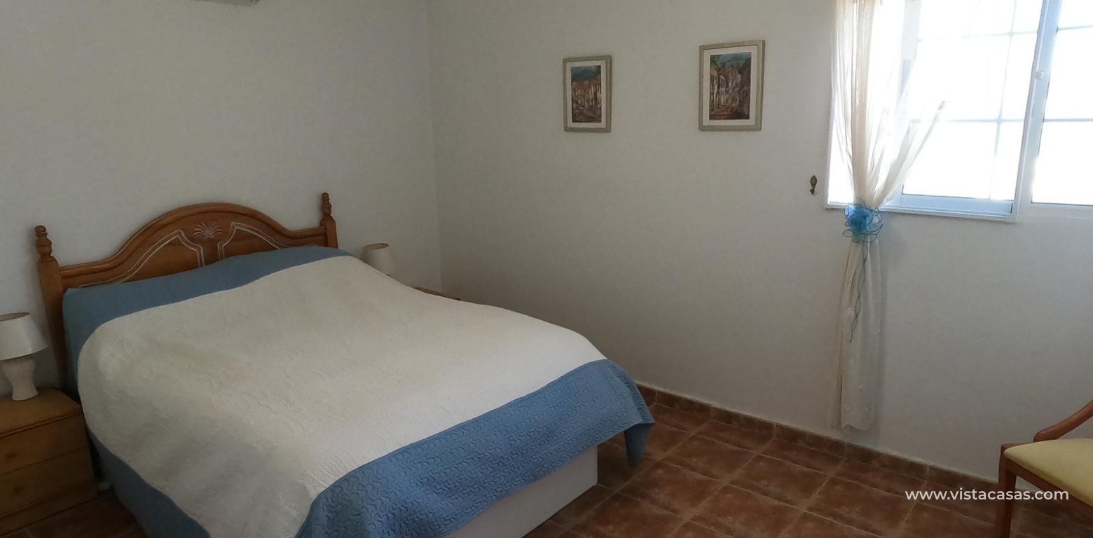 Resale - Villa - Algorfa