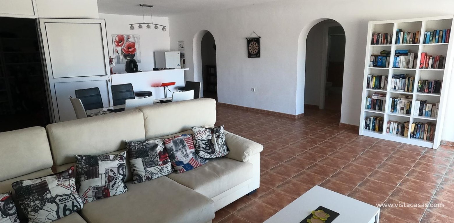 Resale - Villa - Algorfa