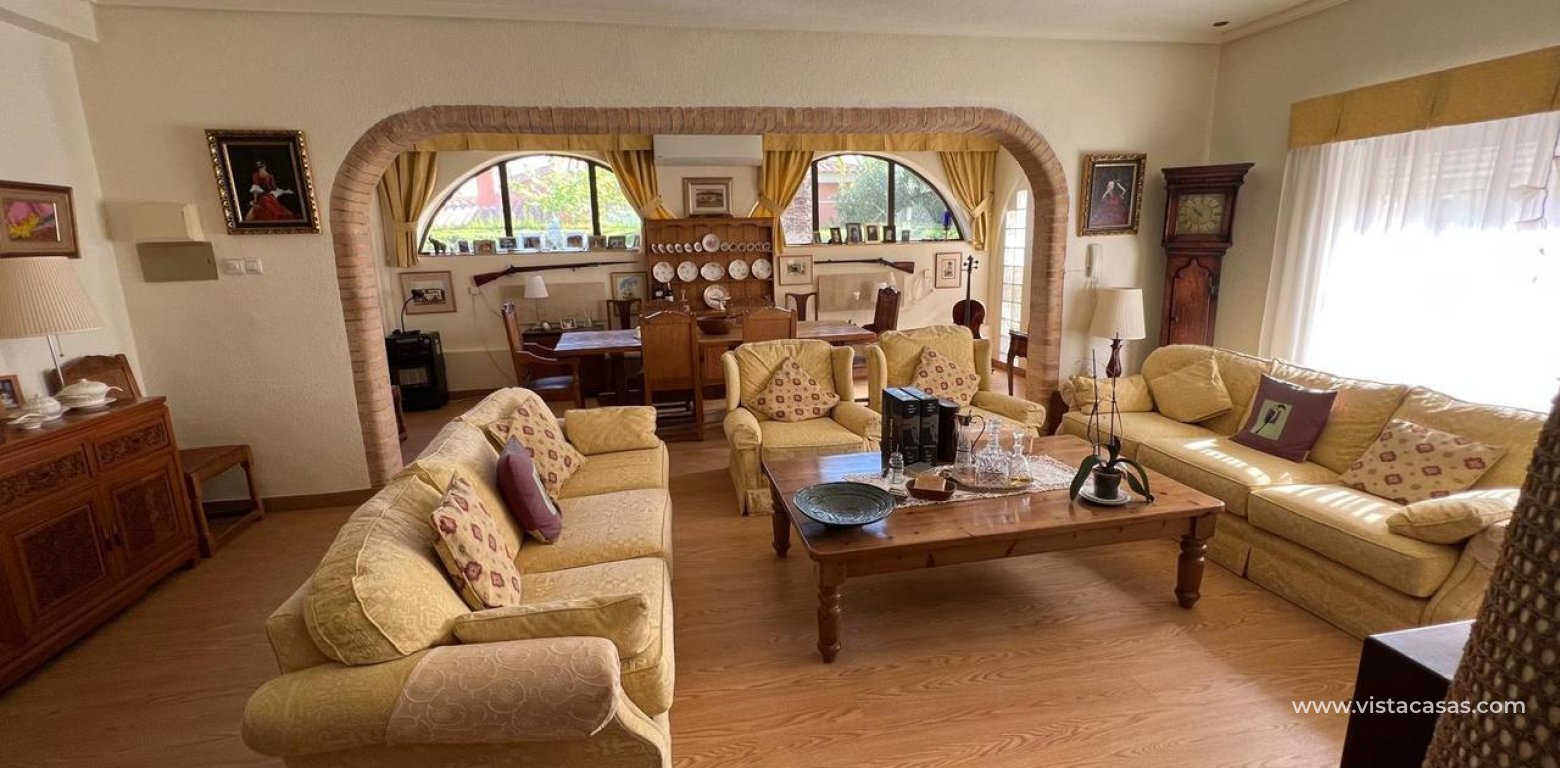 Sale - Villa - Cabo Roig