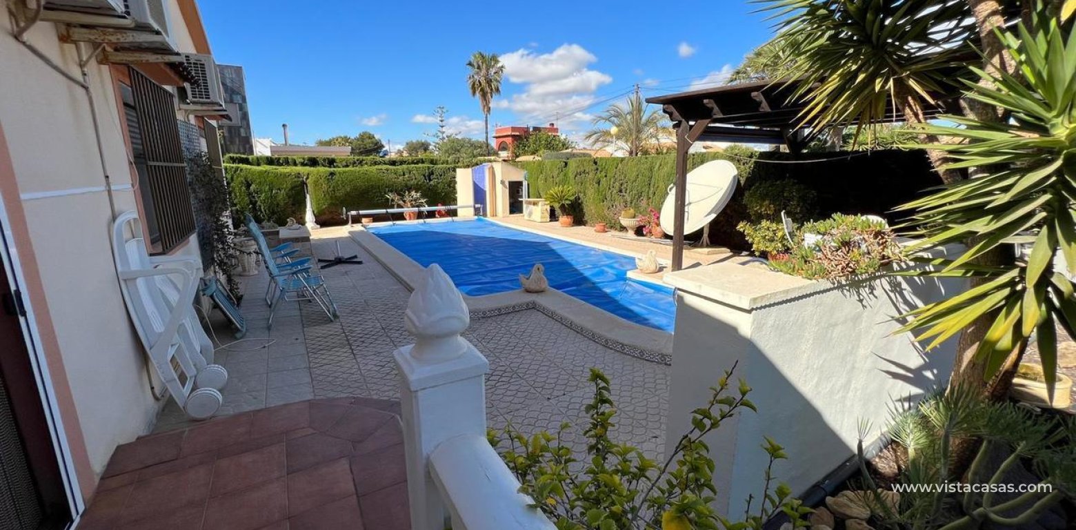 Sale - Villa - Cabo Roig