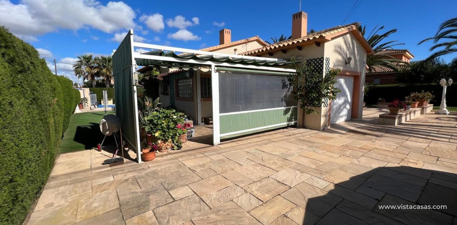 Sale - Villa - Cabo Roig