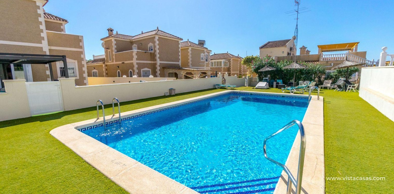 Sale - Villa - Villamartin